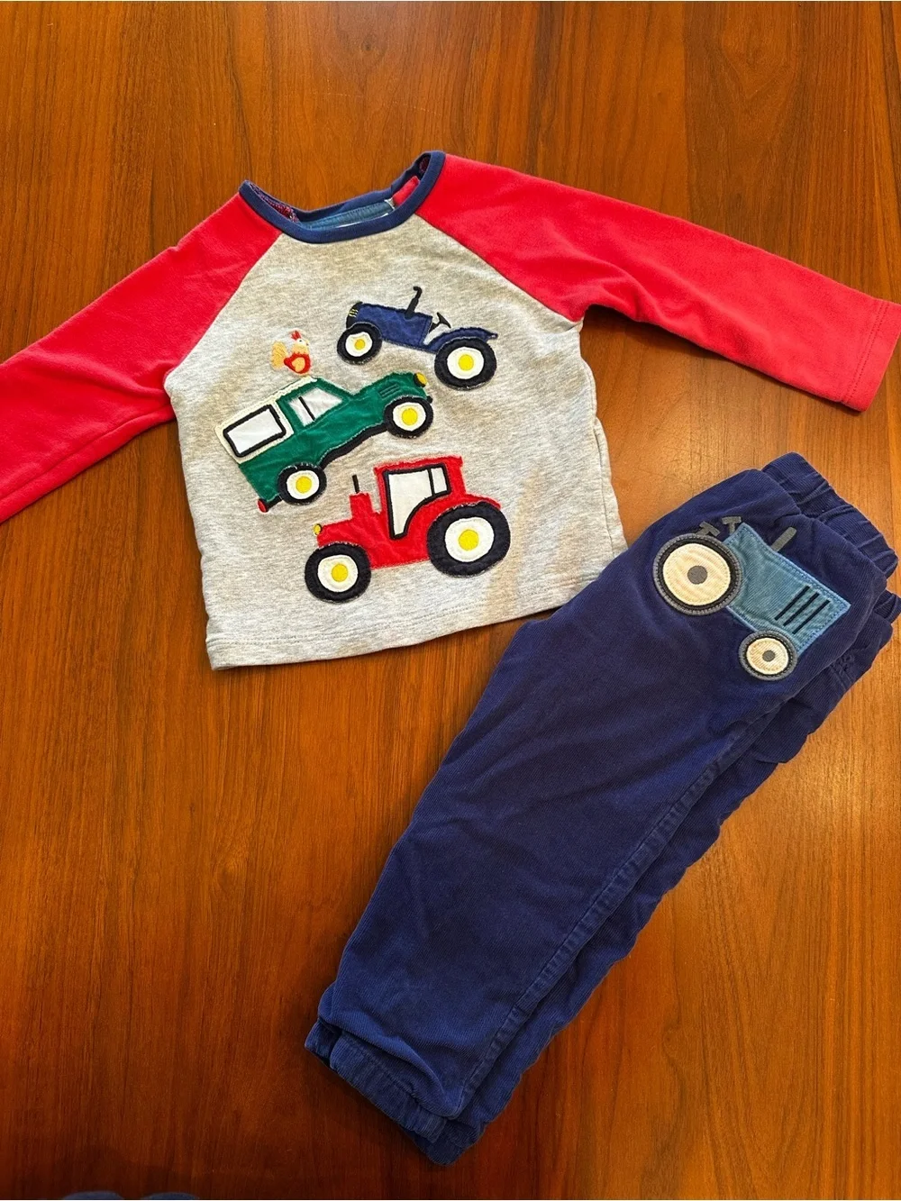 Baby Boden matching tractor appliqué set lift the flap shirt and corduroy pants